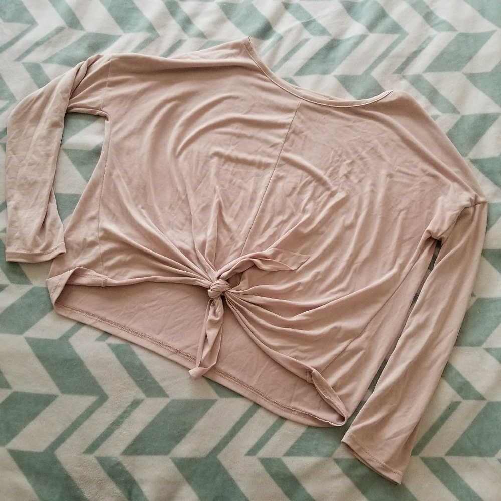 Blush casual front tie top.